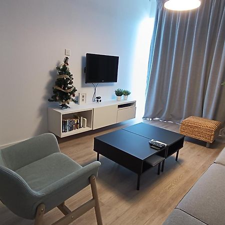 Sunorama Waterfront Apartment Lárnaka Eksteriør bilde